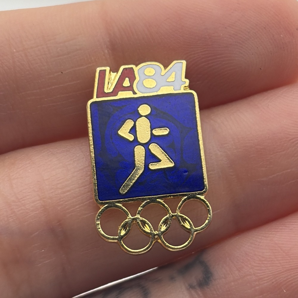 1984 Los Angeles Olympics Marathon Event Lapel Hat Pin Blue